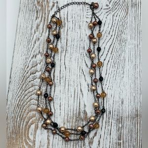 Cute three-strand beaded necklace!